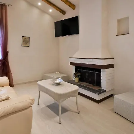 Locazione Turistica La Corte Di Marga 度假居